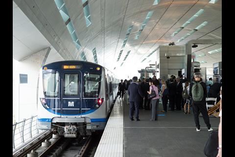 tn_us-miami_metro_HRI_train_in_service_4.jpg